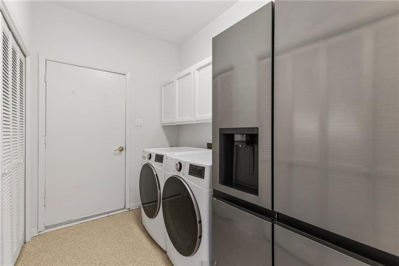 8401 Whiterose Ct - Photo 6 of 18