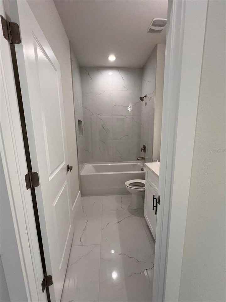 8043 Walbert St - Photo 6 of 22