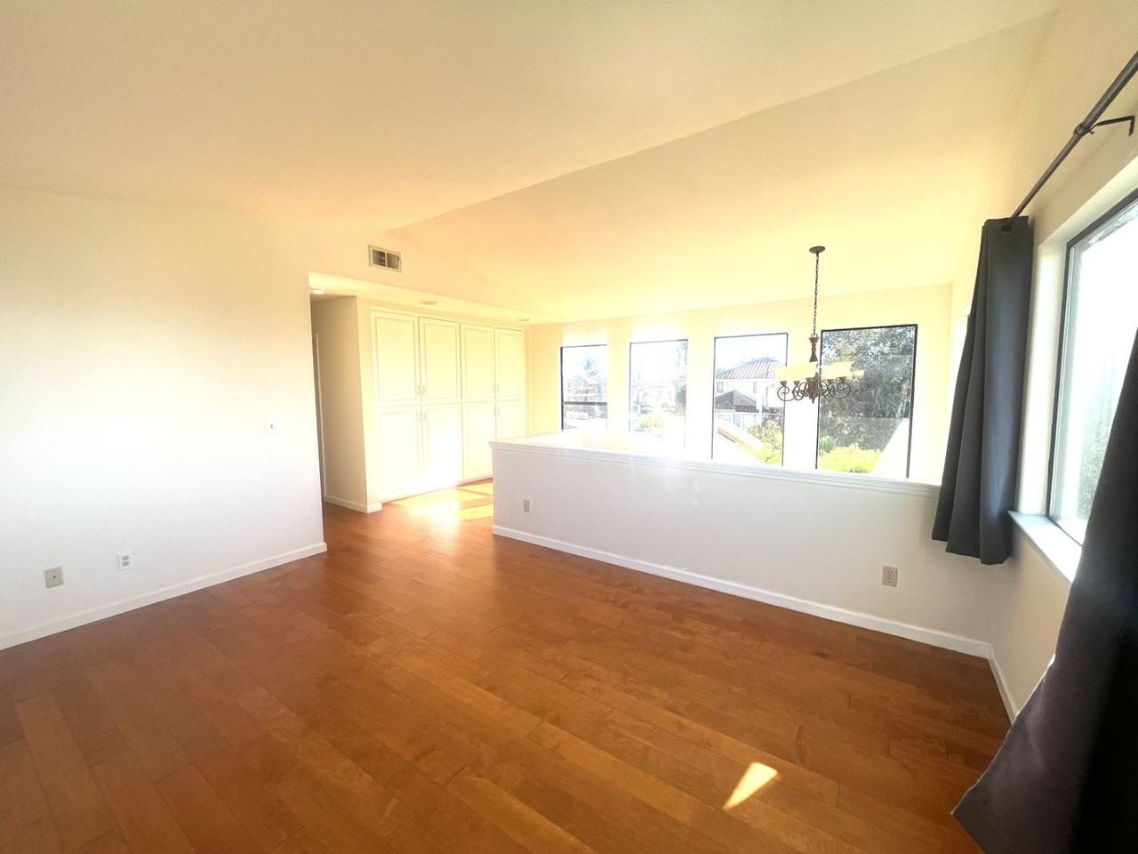 684 Shamrock Ln - Photo 7 of 22