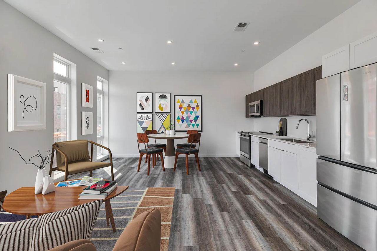 860 N 3rd St - Photo 3 of 14