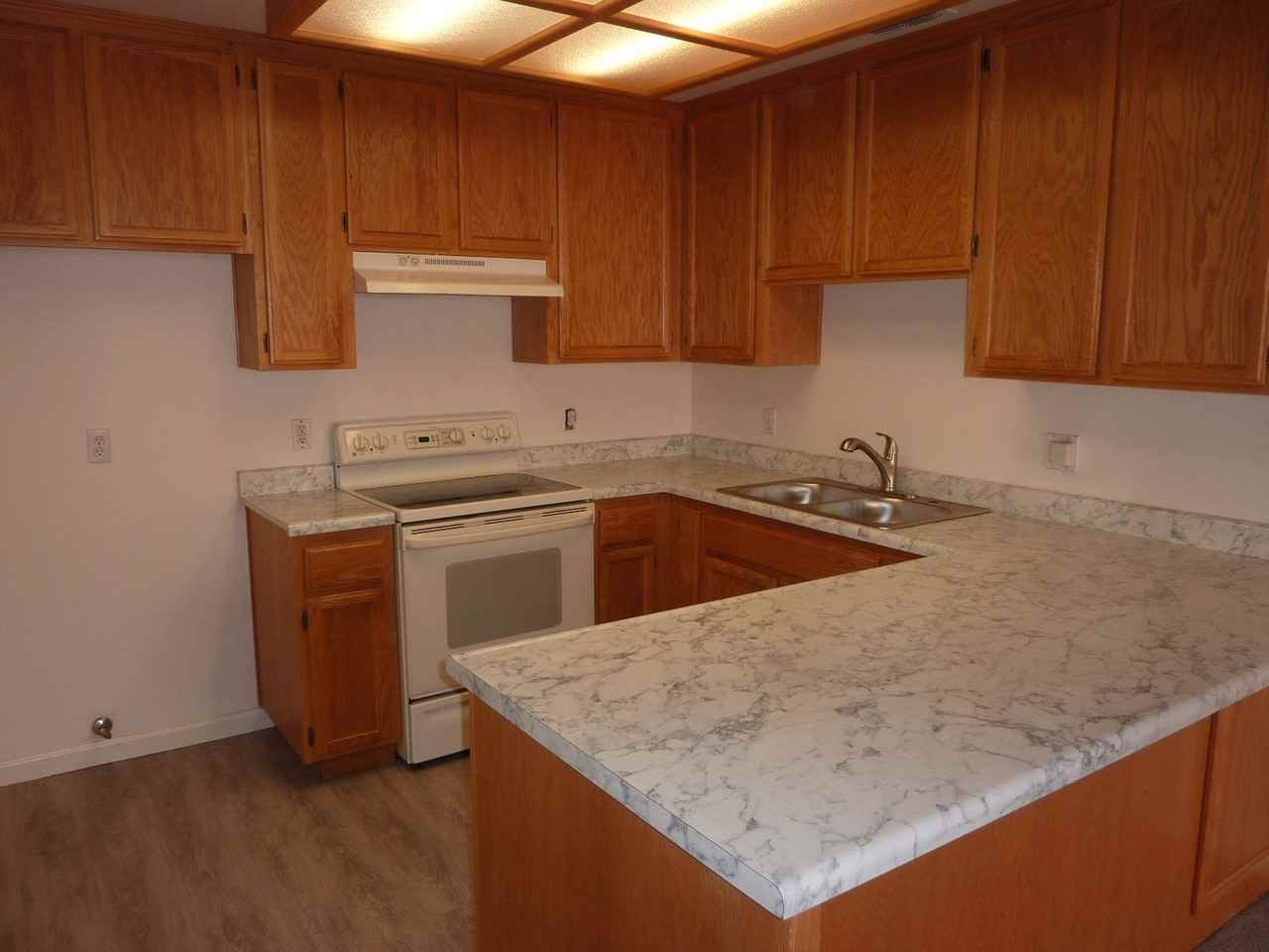 7974 Orchard Woods Cir - Photo 2 of 8