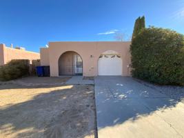 featured image of 4610 Overland St Ne