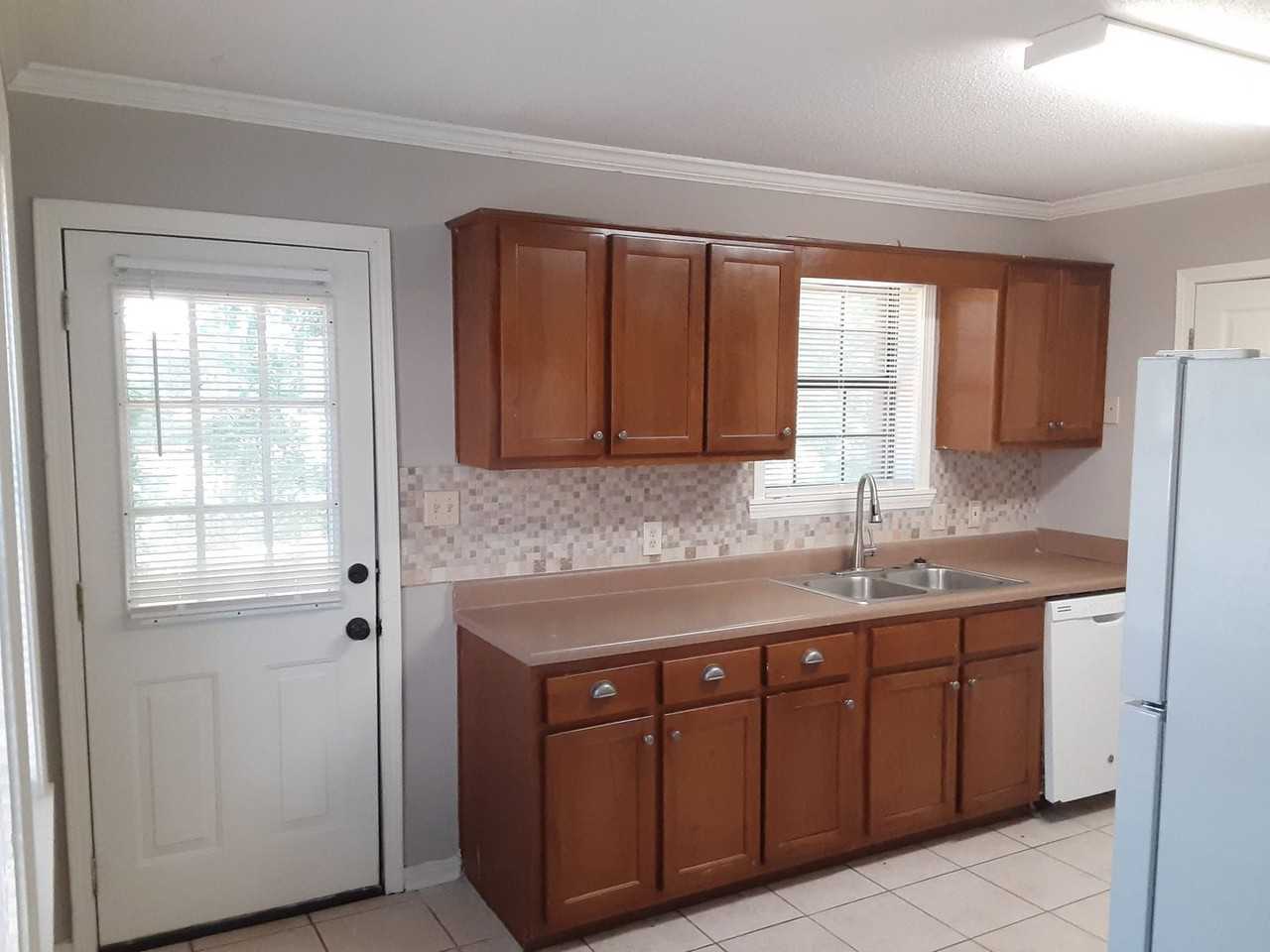 124 Countryview Ln - Photo 7 of 8