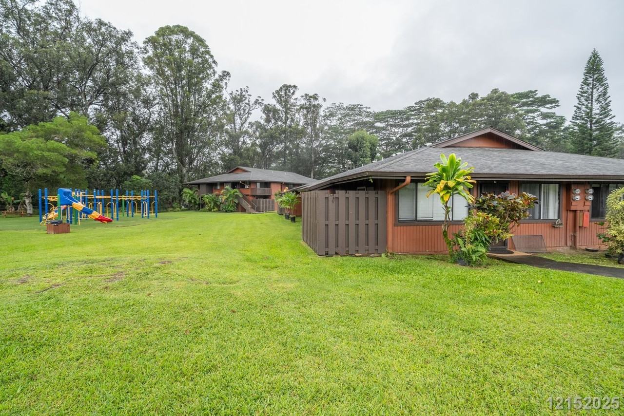 2069 California Ave #17C - Photo 2 of 20