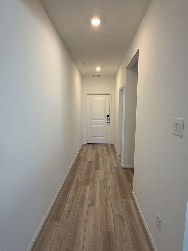 22134 Hat Creek Dr - Photo 2 of 36