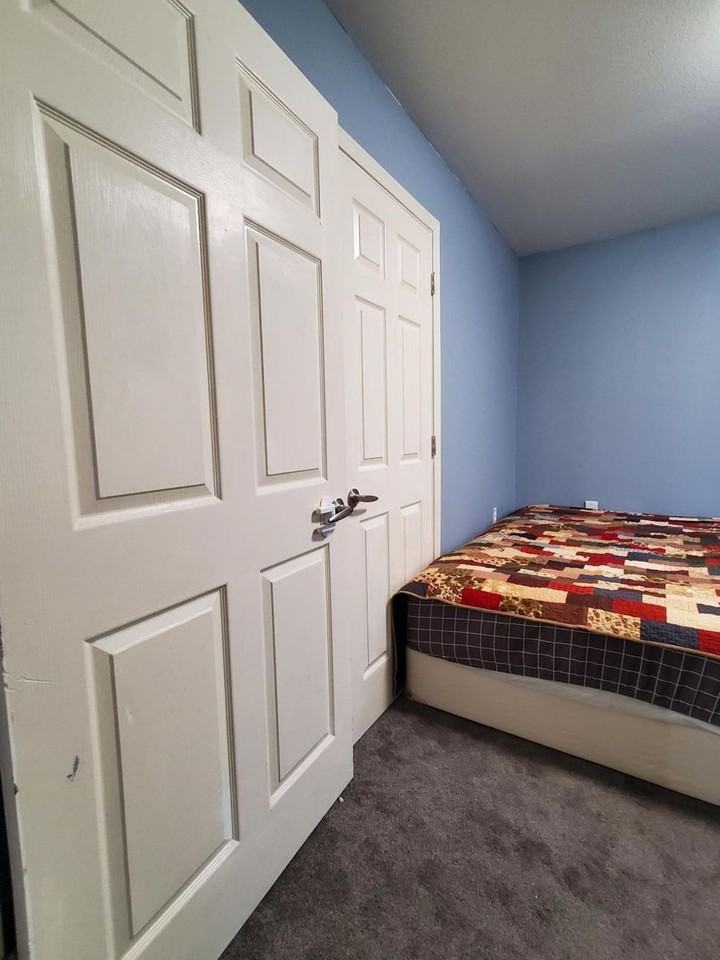 2711 W Maplewood Ave #106 - Photo 6 of 14