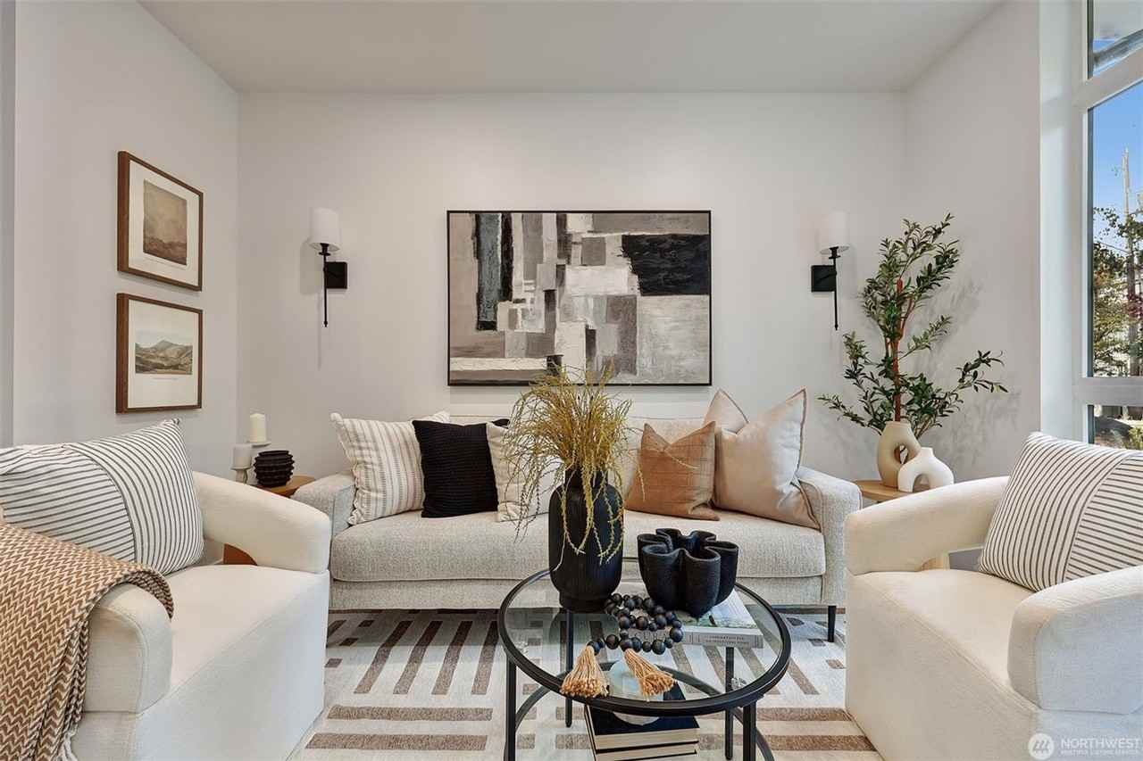 2045 Nw 63rd St #A - Photo 4 of 27