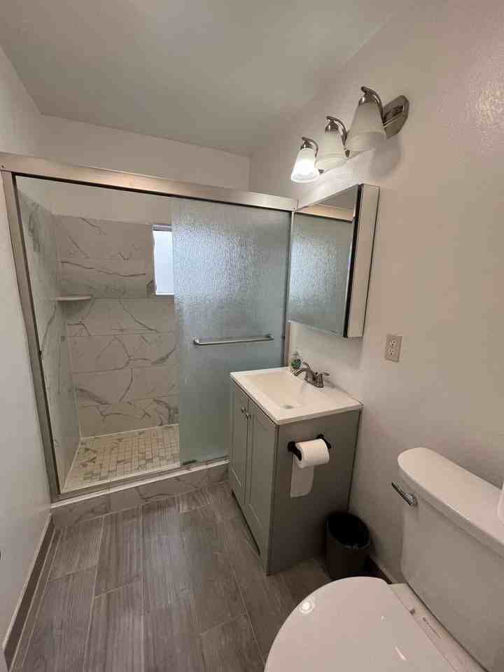 925 Pesante Rd - Photo 7 of 9