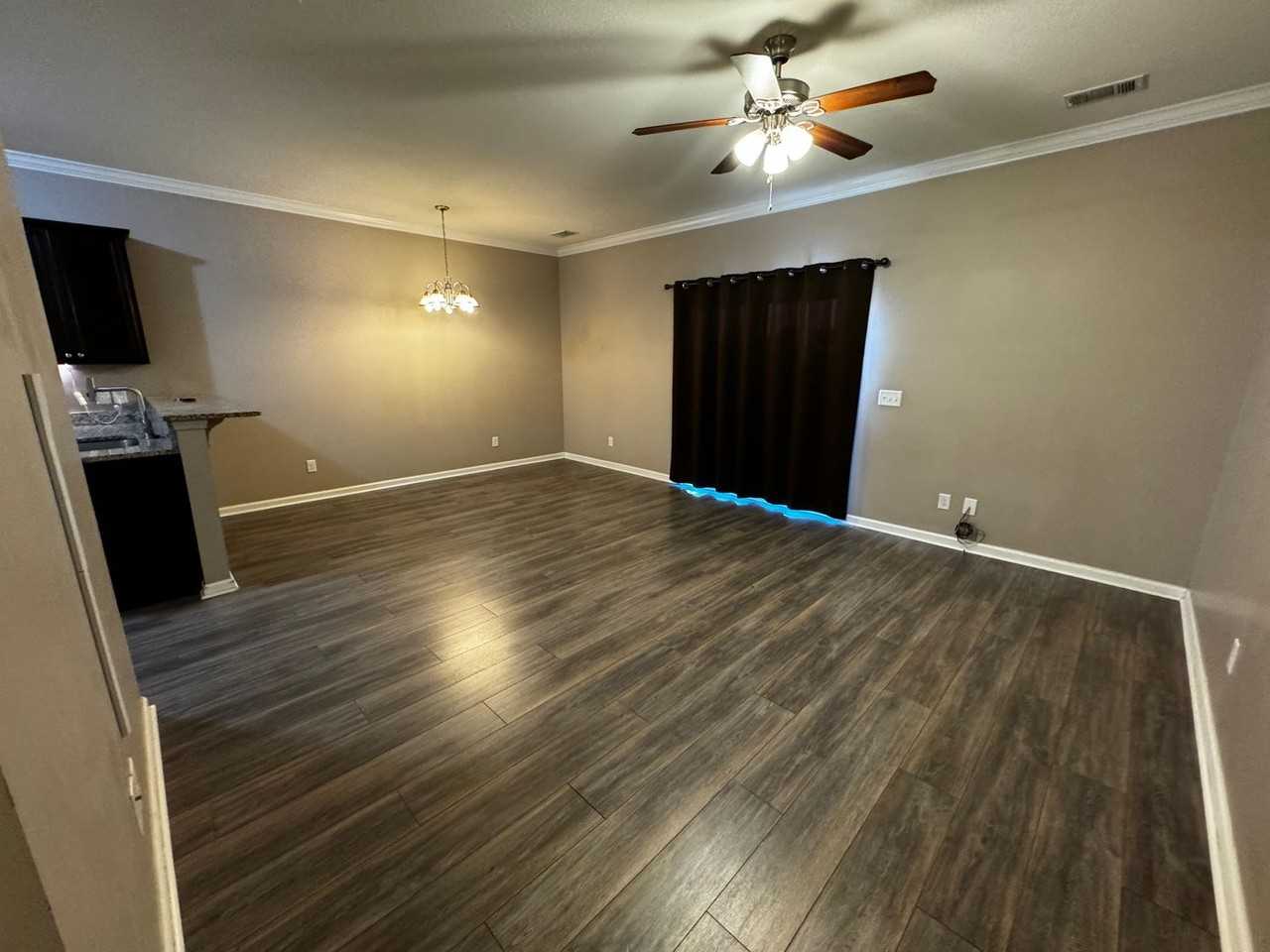 75 Walker Ct - Photo 4 of 29