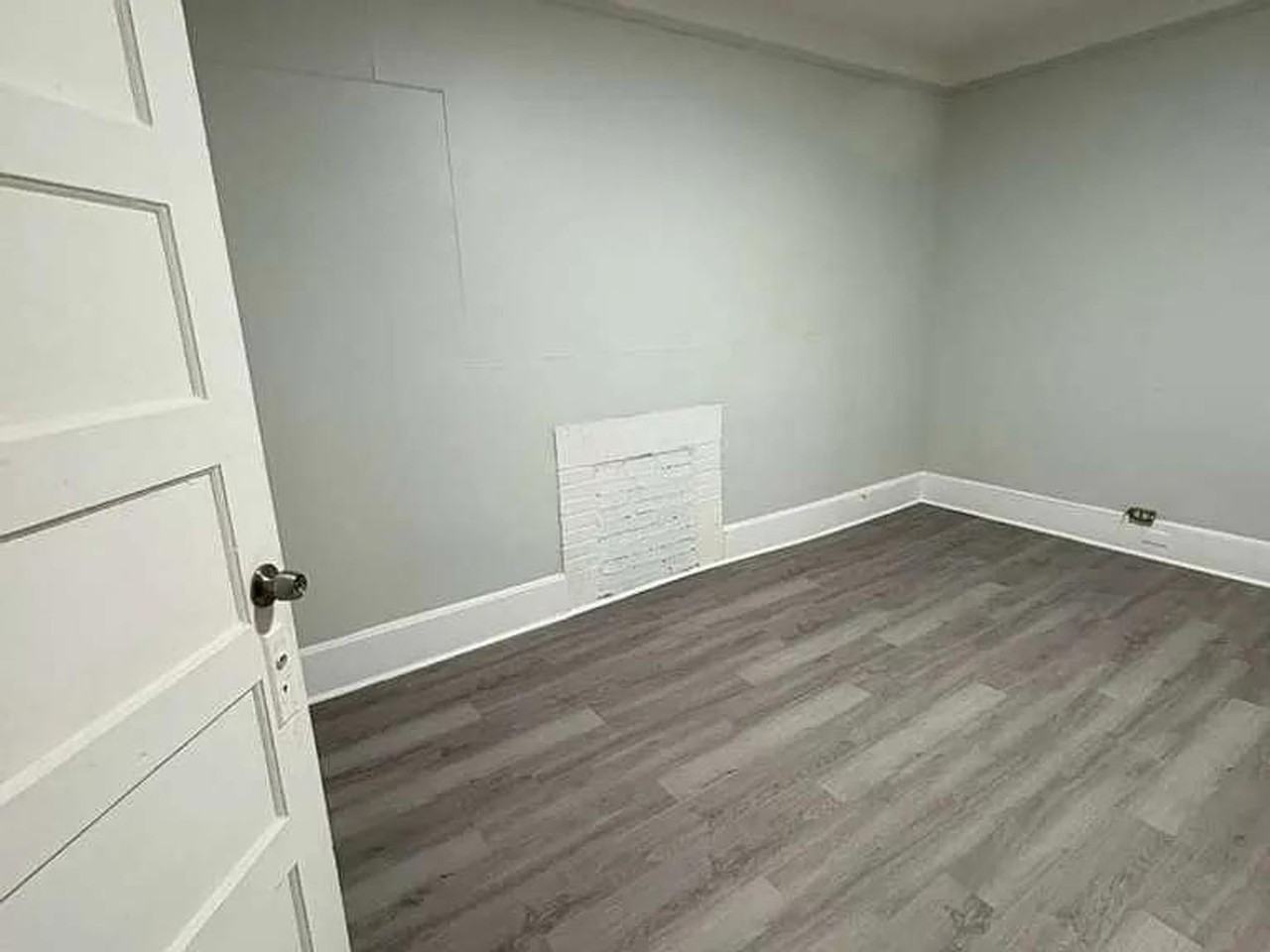 309 3rd St - Photo 3 of 12