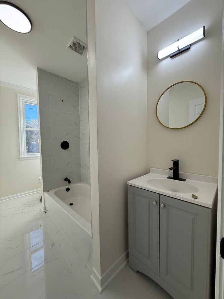 15 Bradley Dr - Photo 5 of 31