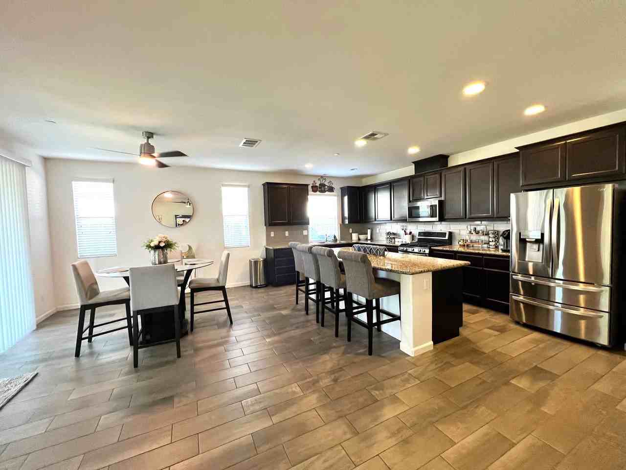 15232 Chatsworth Ave - Photo 7 of 30