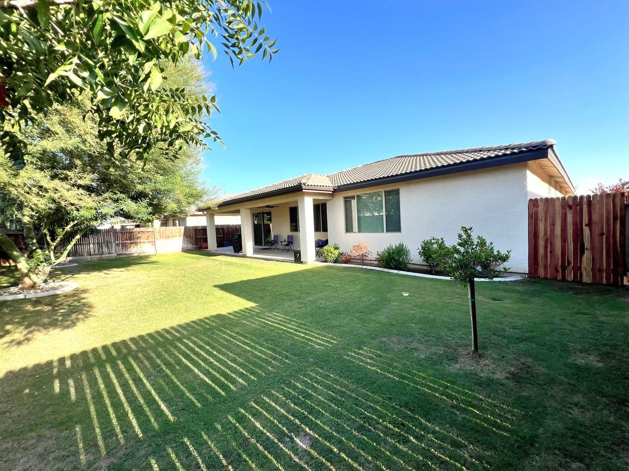 15232 Chatsworth Ave - Photo 6 of 30