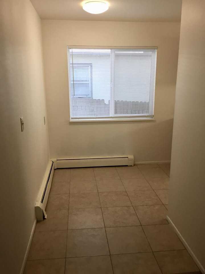 2575 E Uintah St #1 - Photo 4 of 11