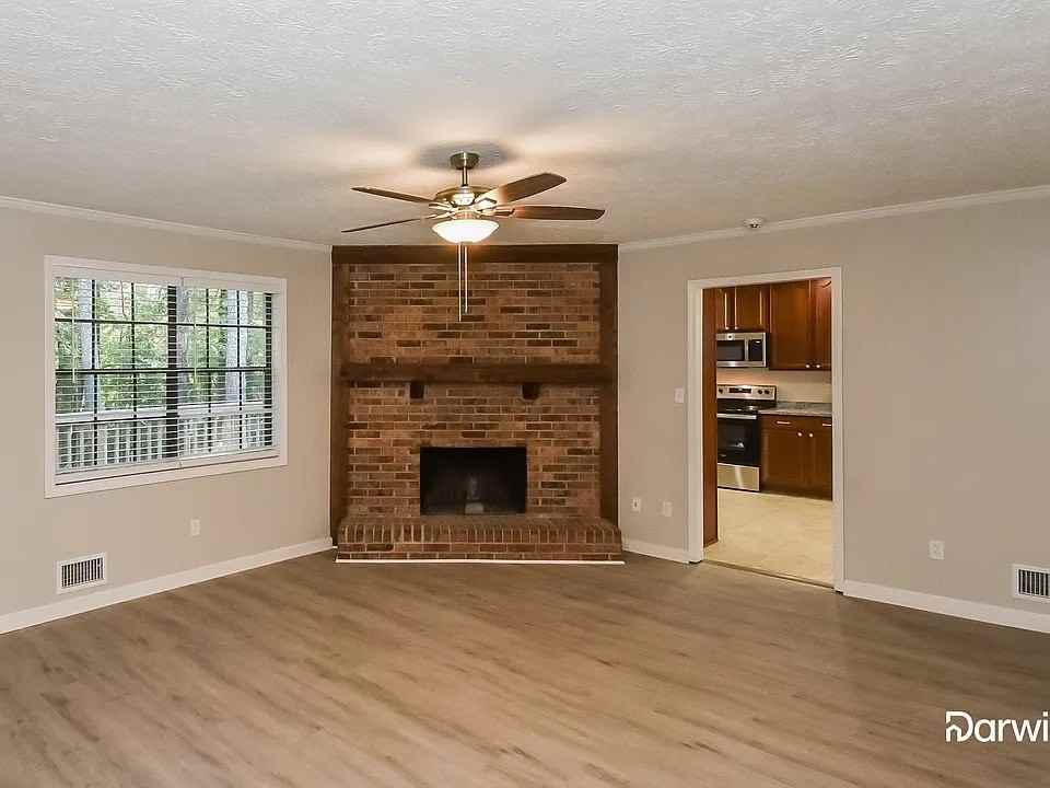 3411 Mill Stream Ln Sw - Photo 6 of 14