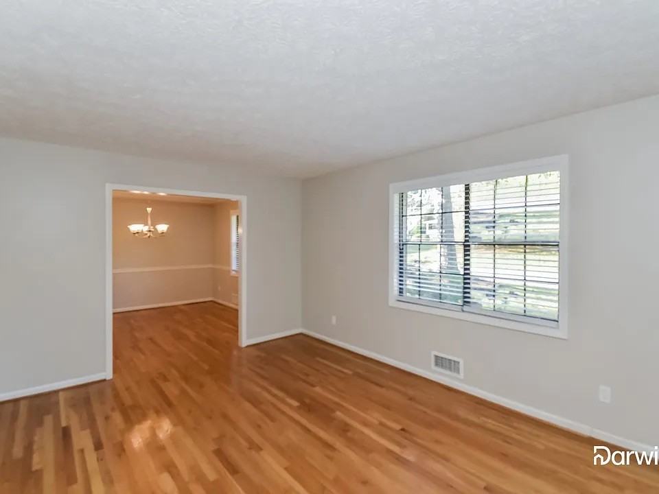 3411 Mill Stream Ln Sw - Photo 7 of 14