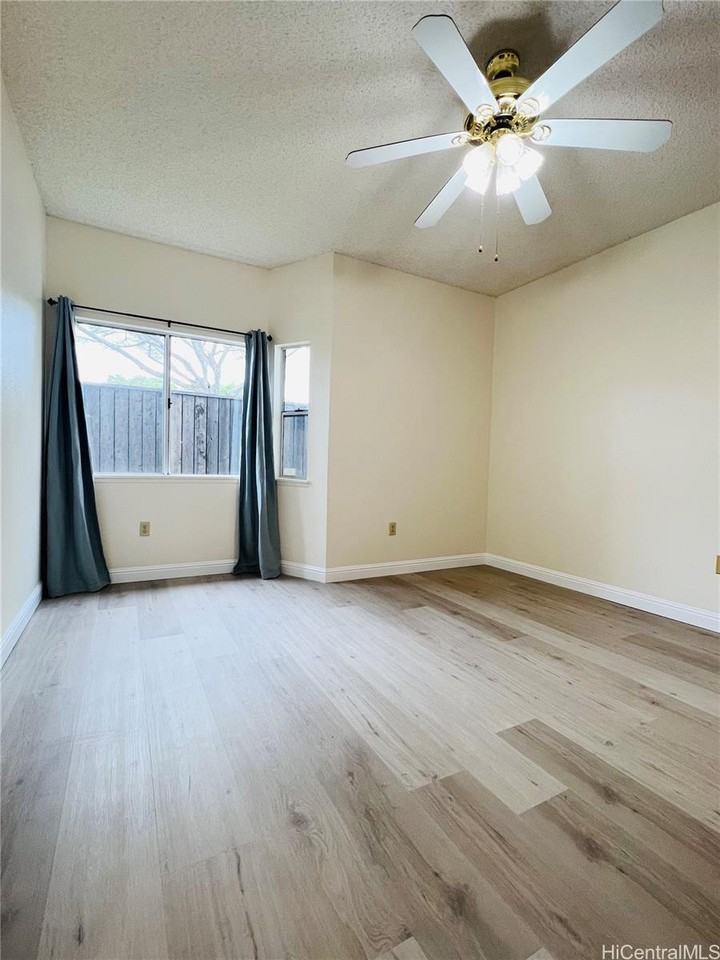 95-1032 Ainamakua Dr #F - Photo 6 of 10