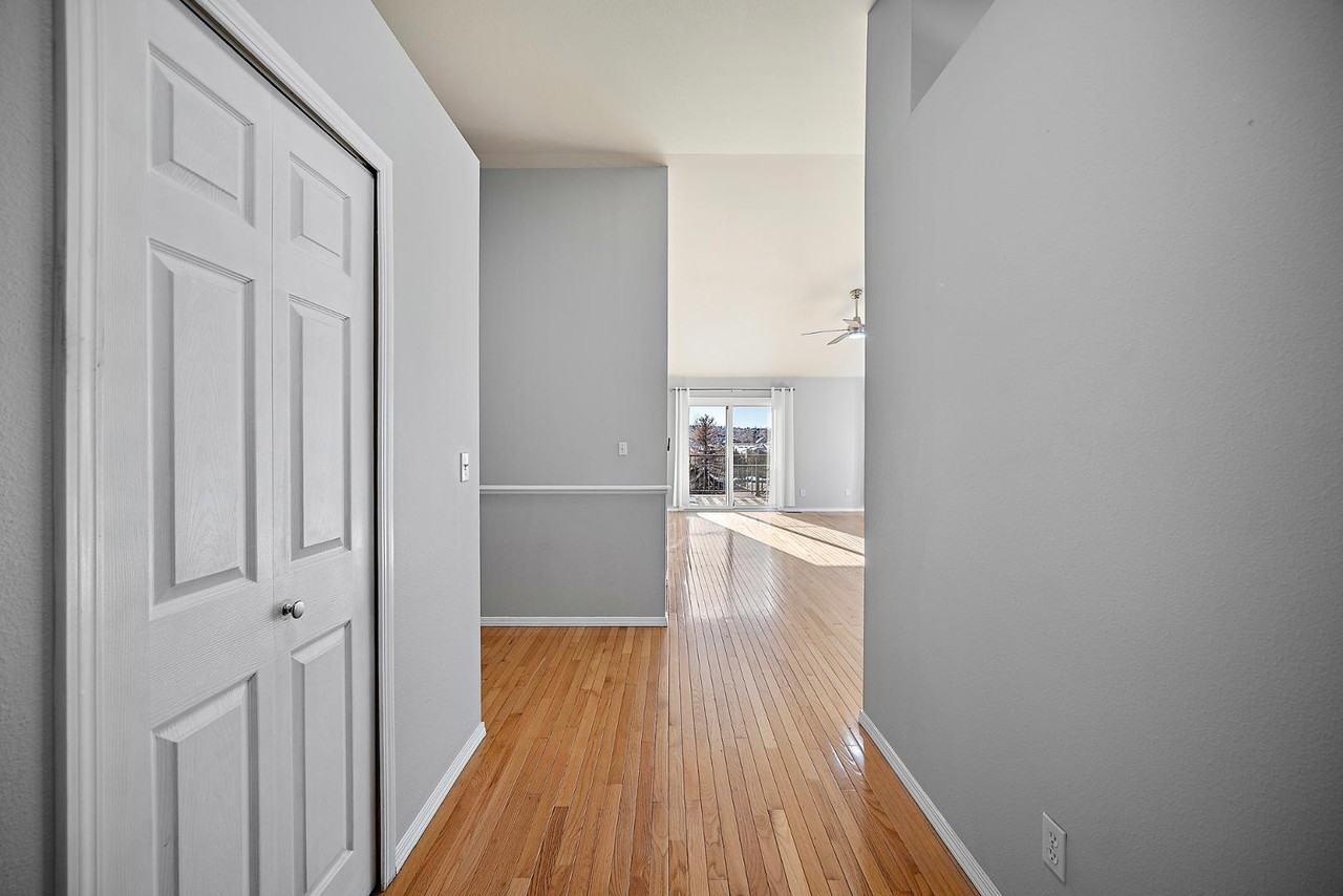 6587 Dream Weaver Dr - Photo 3 of 50