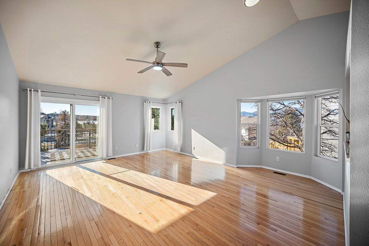 6587 Dream Weaver Dr - Photo 6 of 50