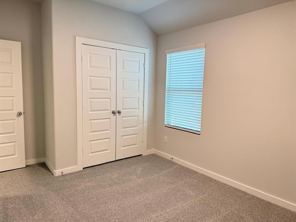 1007 Knox River Drive Dr - Photo 7 of 38