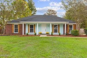 featured image of 110 Oak Grove Dr