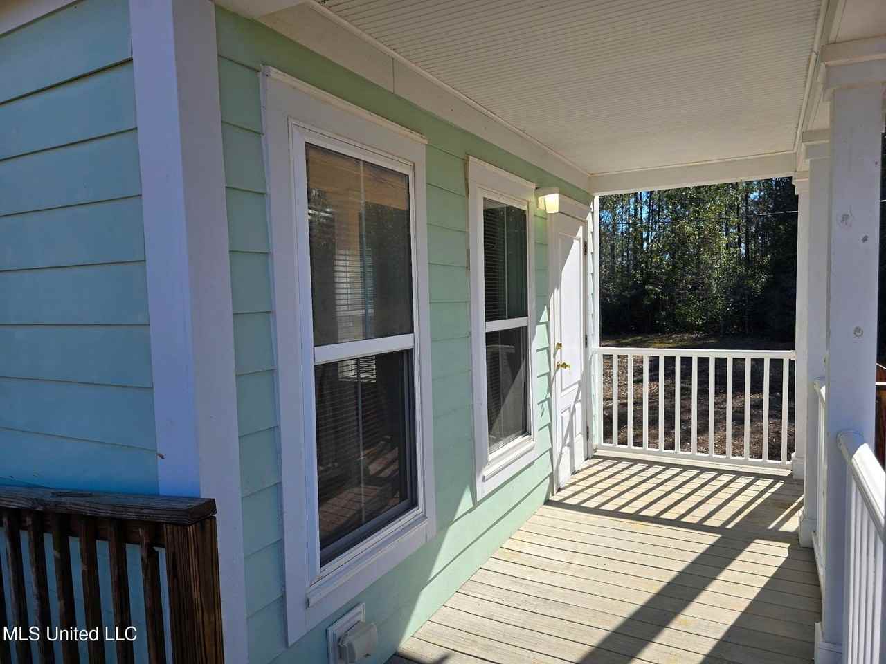 2079 Pine Hill Rd - Photo 3 of 19