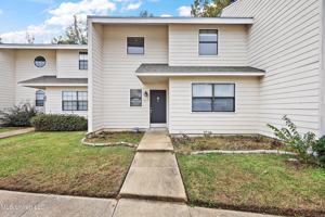 featured image of 1013 Windrose Dr