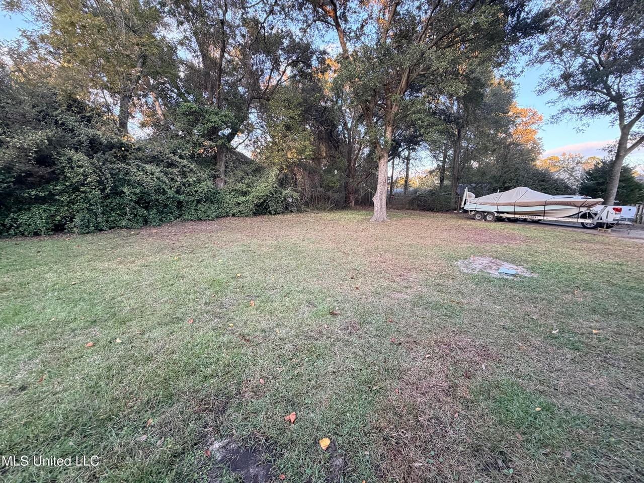 566 Ahuawa Pl - Photo 5 of 21