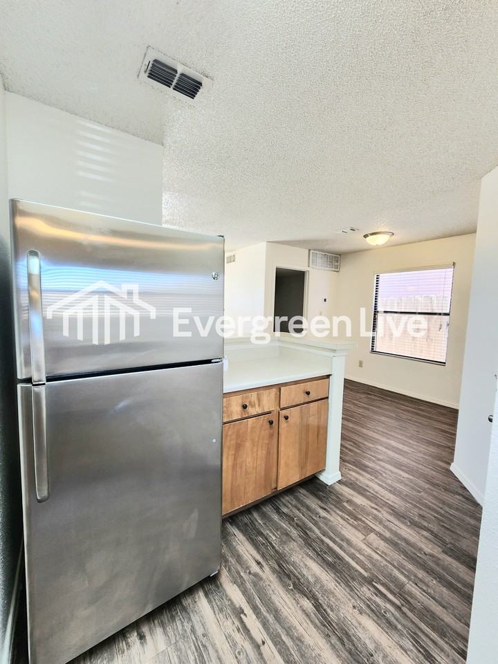 2149 Santa Ana Ct - Photo 6 of 21