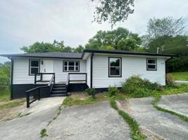 featured image of 2031 Officer St Se ##B