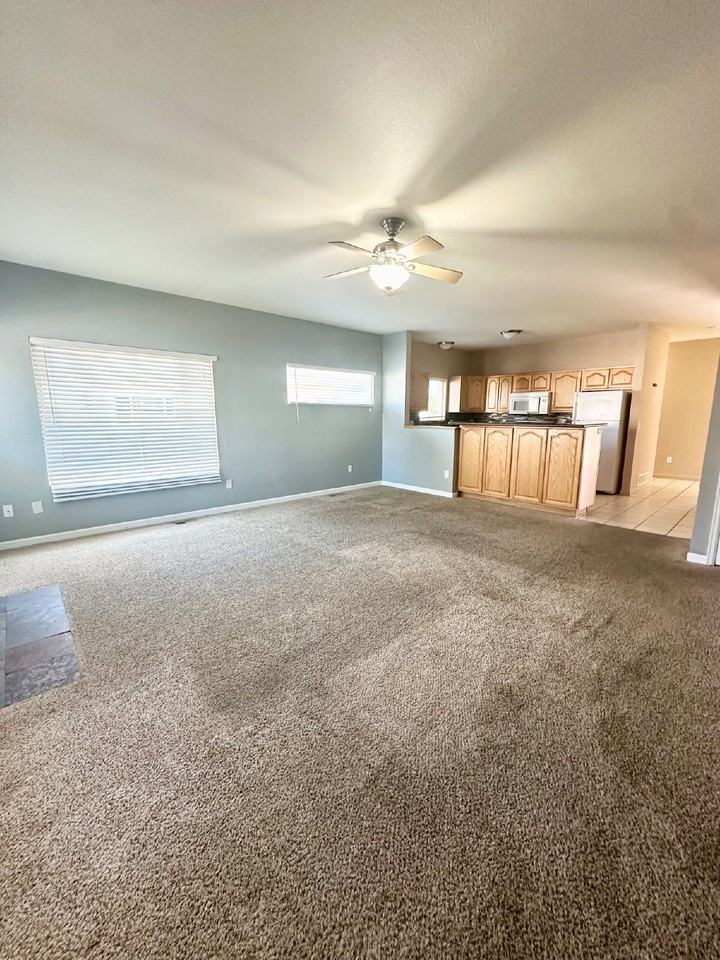 3612 Rock Springs St - Photo 7 of 17