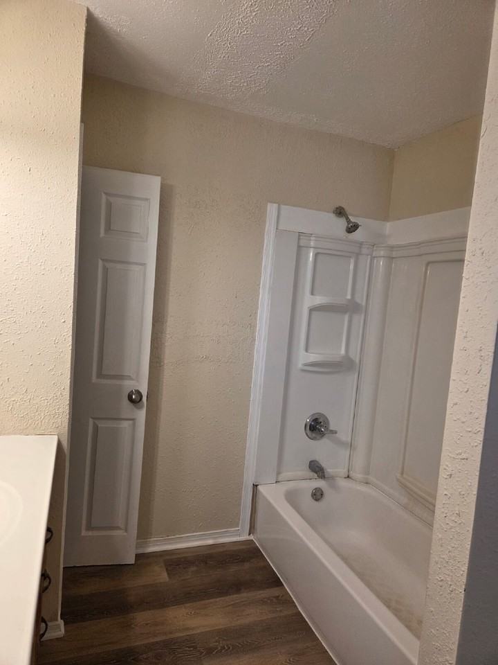 309 Mifflin St - Photo 2 of 13