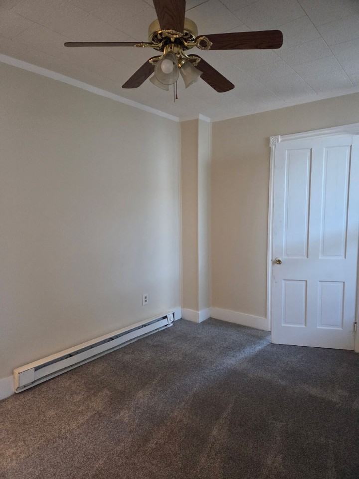 309 Mifflin St - Photo 4 of 13