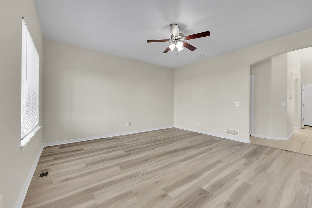 6218 Bearcat Loop - Photo 4 of 50