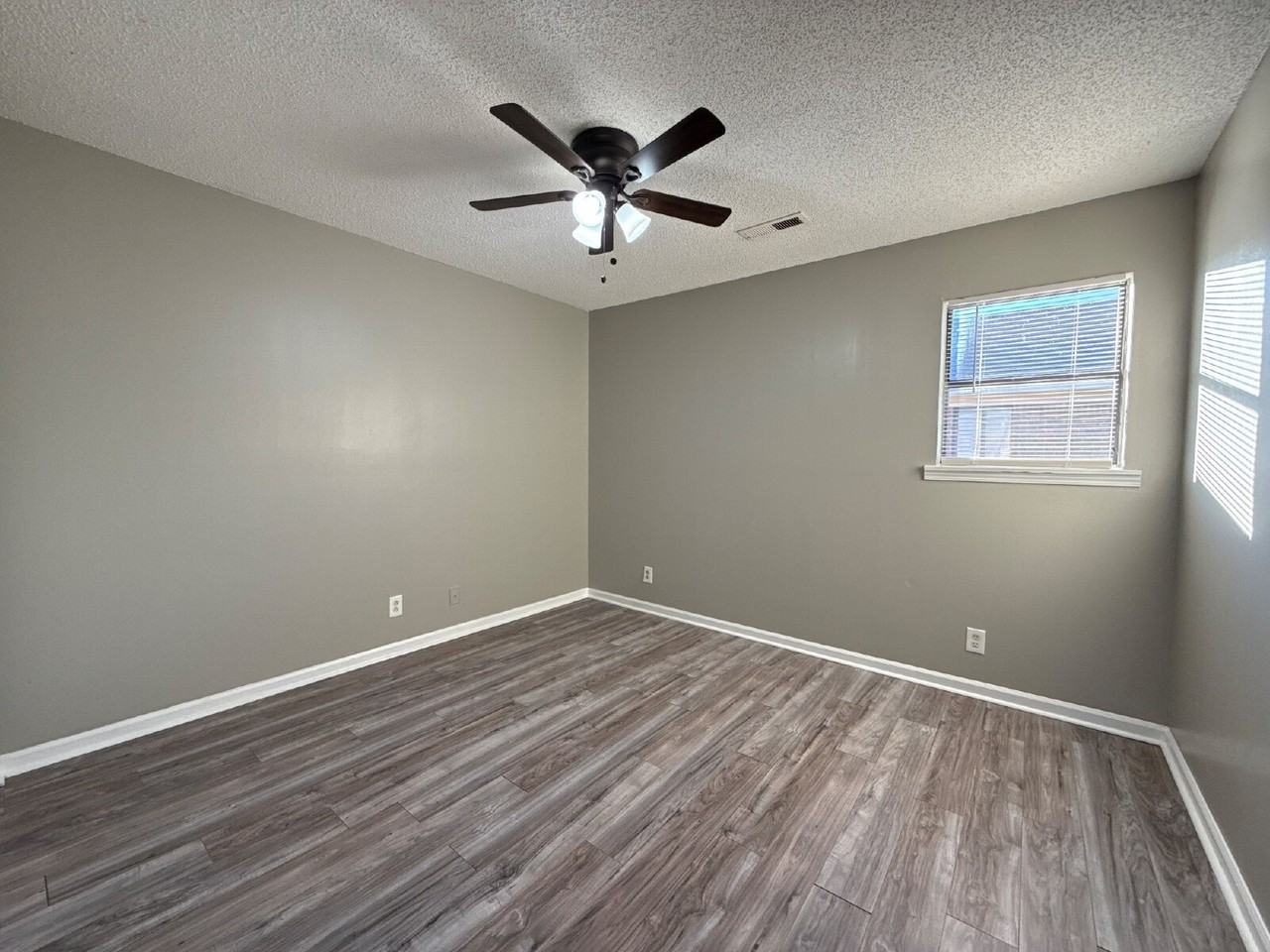 4424 Torrance Dr Nw #15 - Photo 4 of 8