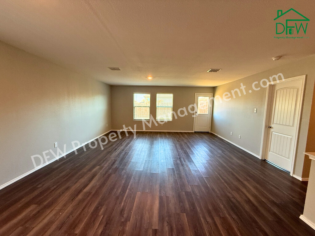 413 Everglades St - Photo 7 of 39