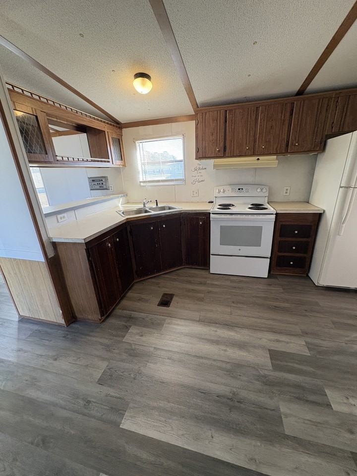 1344 Hwyunit #12 - Photo 6 of 13