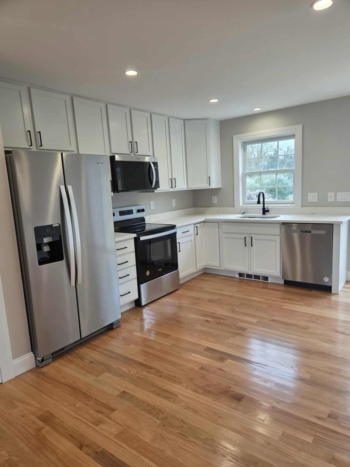 63 River Valley Court #63 - Photo 3 of 12