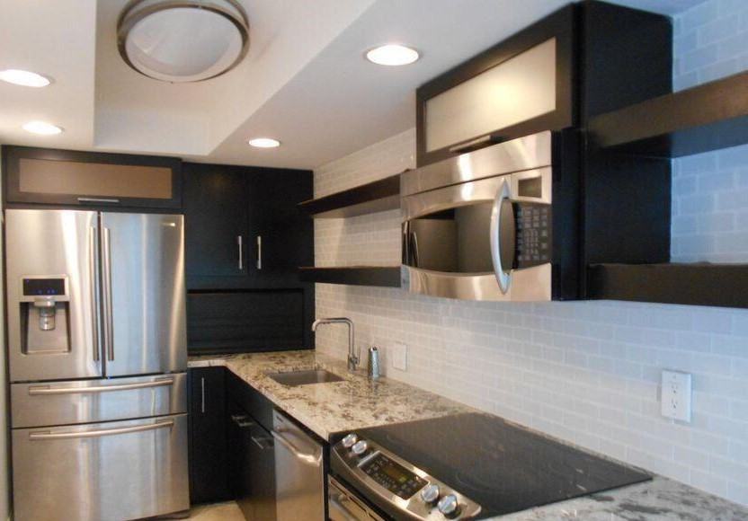 1601 Ocean Dr S - Photo 3 of 16