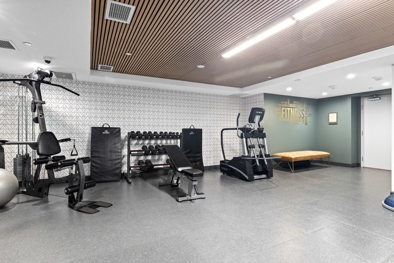 Nuovo Apartments - Photo 6 of 50