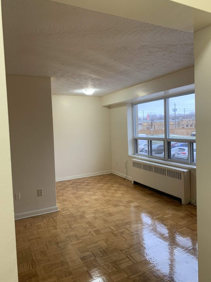 Wycombe Apartments - Photo 3 of 8