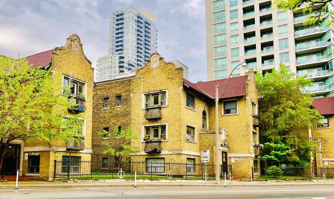 140 Wellesley Street East - Photo 7 of 14