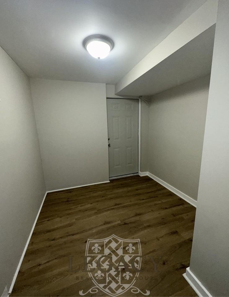 1517 Sweetbriar Ave #C - Photo 6 of 12