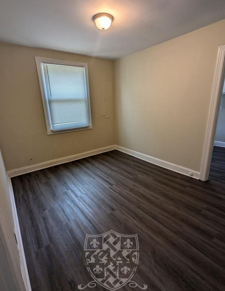 517 Patterson St #A - Photo 5 of 7