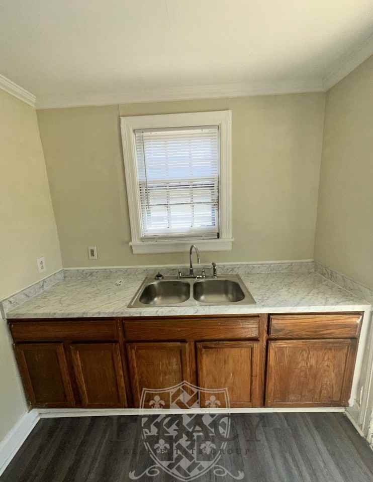 517 Patterson St #A - Photo 4 of 7