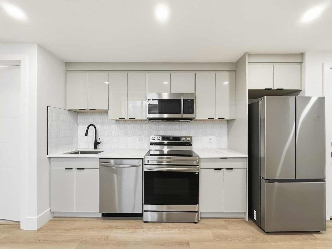 4100 17 Avenue Southwest - Photo 2 of 13