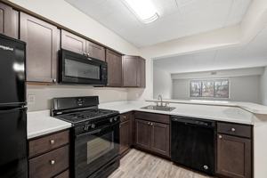 featured image of 100 Bryn Mawr Ct E