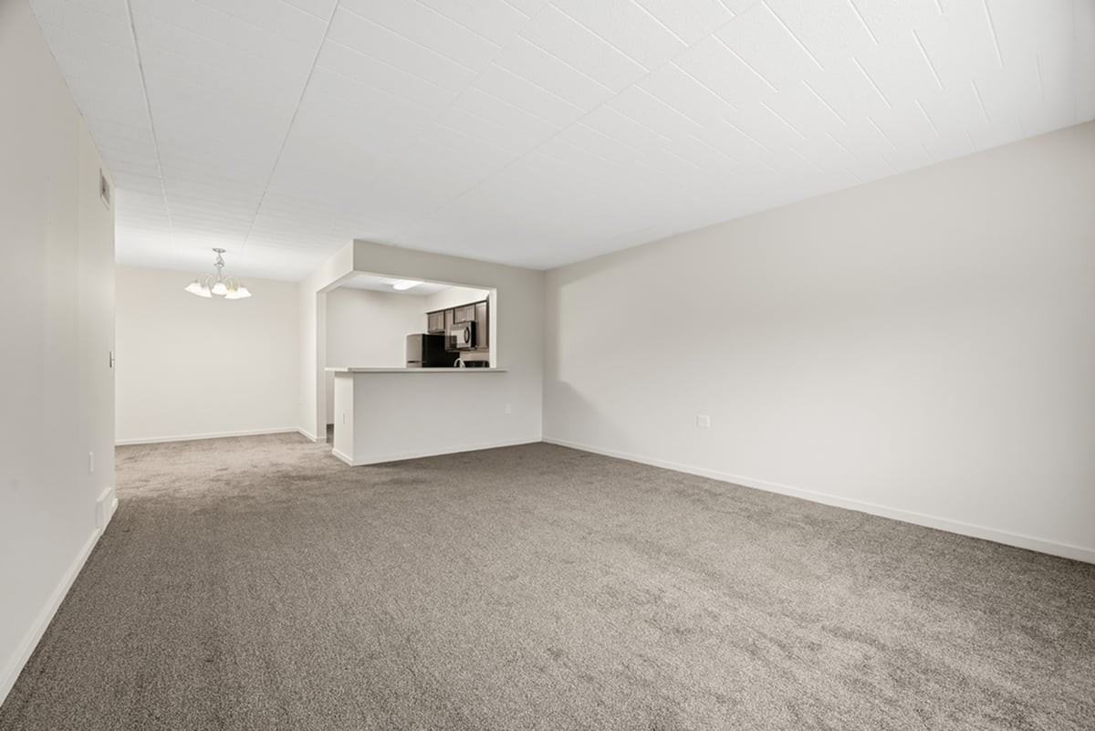 Bryn Mawr - Photo 4 of 31