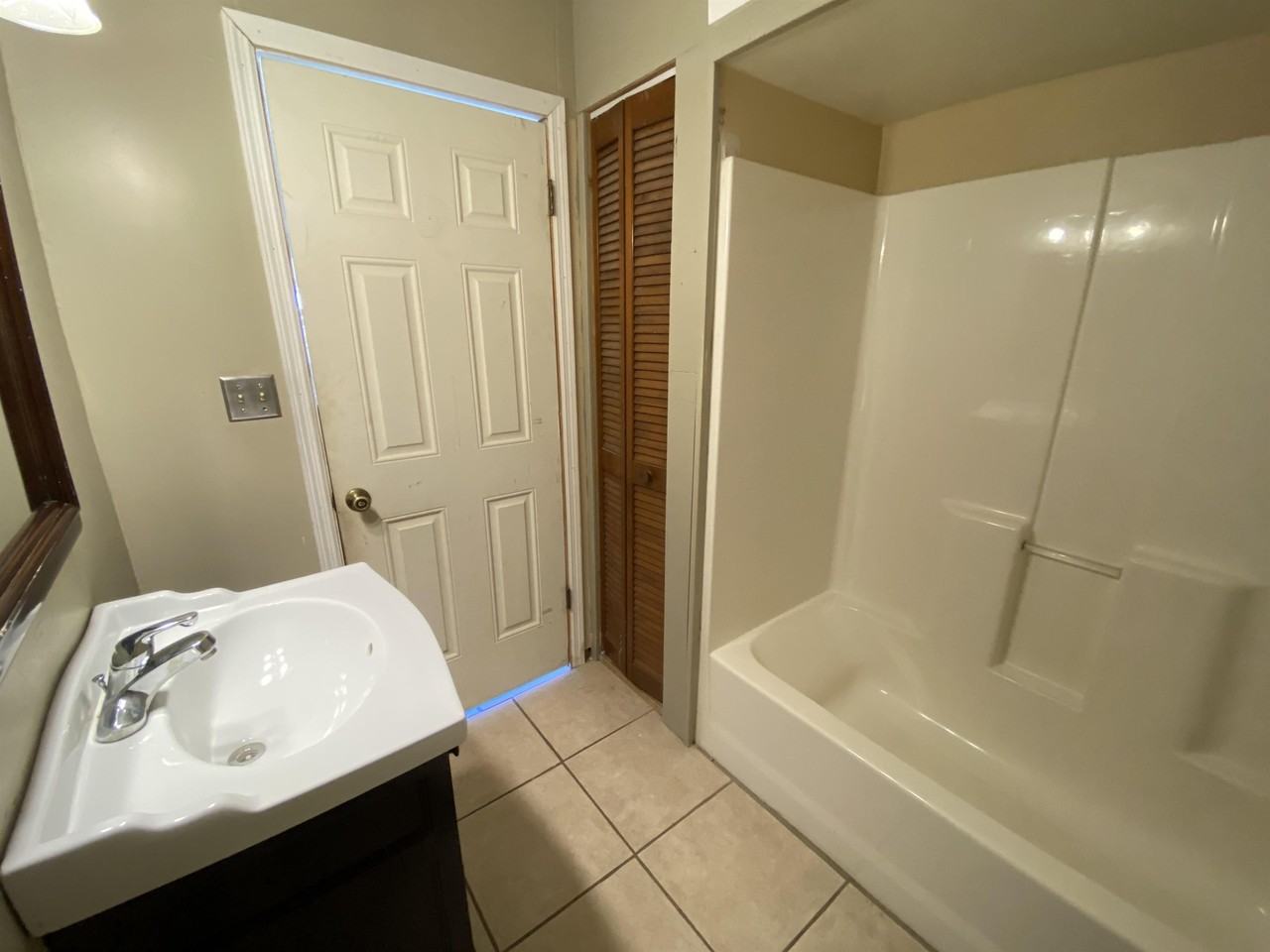 1409 Madrid Way #2 - Photo 7 of 8