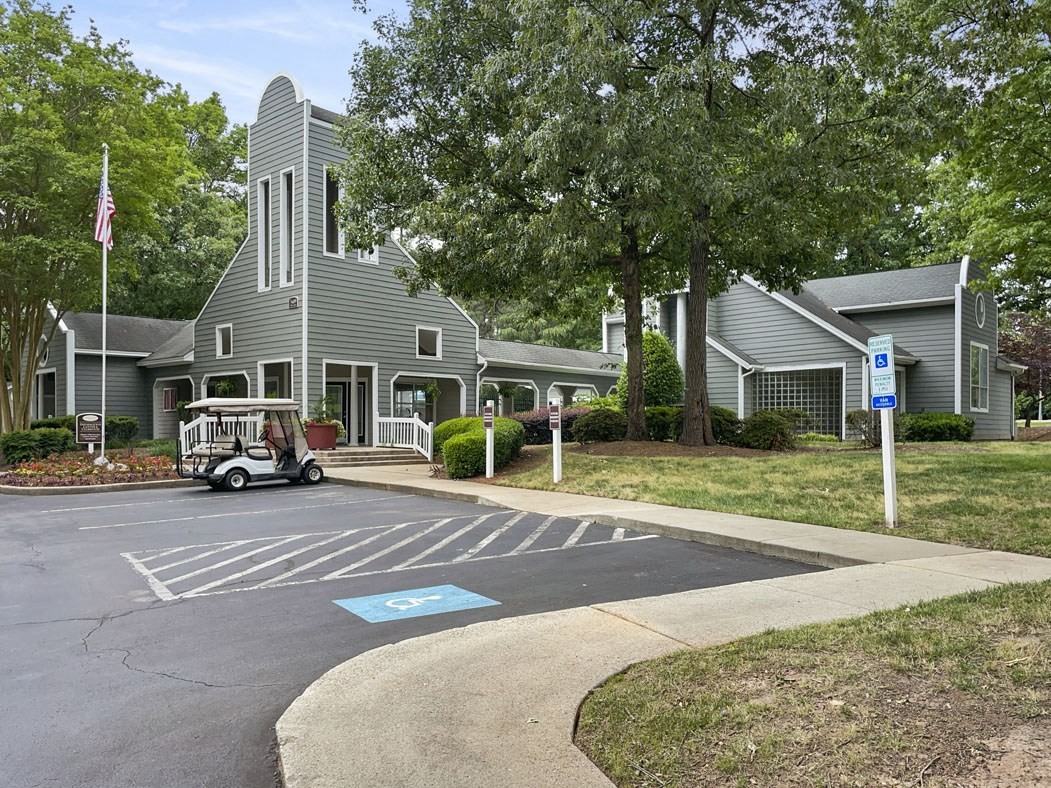 Lexington Farms Apartments - Photo 6 of 32